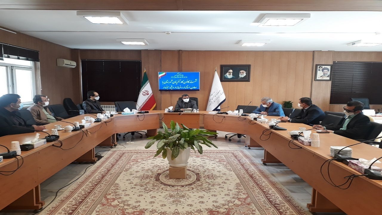 کارآفرینی باید توام با نیازسنجی بازار باشد