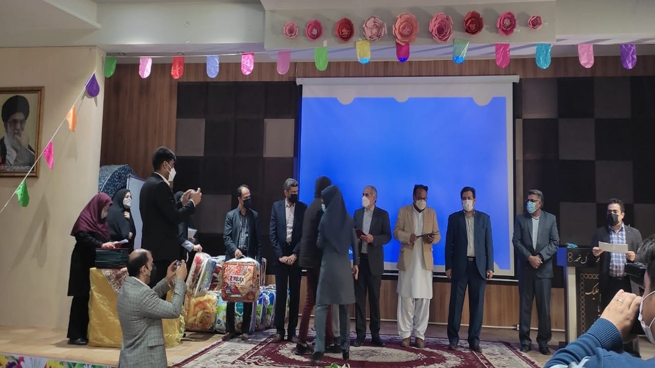 تجلیل از دانش آموزان نخبه زاهدانی