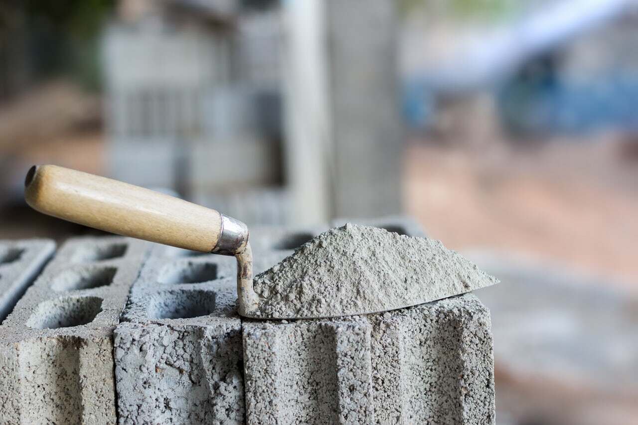 توزیع ۳هزار تُن سیمان در مناطق زلزله زده خراسان شمالی
