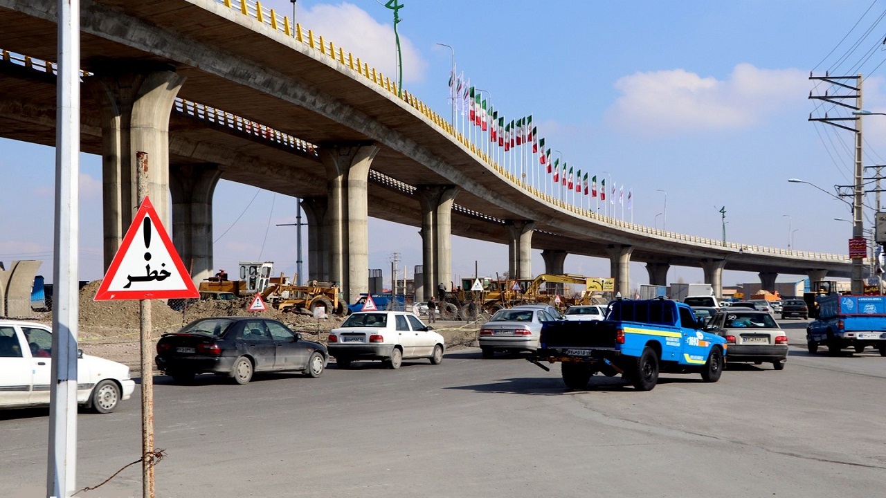 پیشرفت ۷۵ درصدی تقاطع غیر هم سطح آذربایجان ارومیه