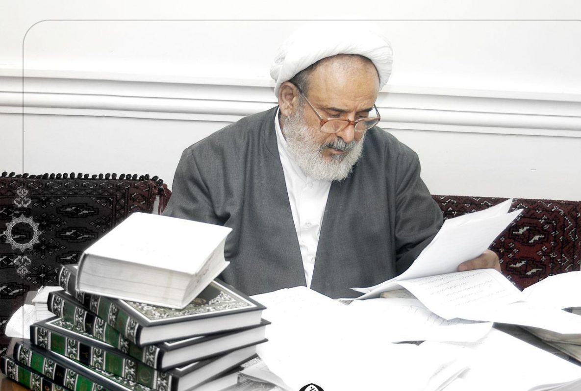 تولد منبری&zwnj;ای که برای همه دعا می&zwnj;کند/ حسین انصاریان: ۴ هزار بدکاره را توبه دادم