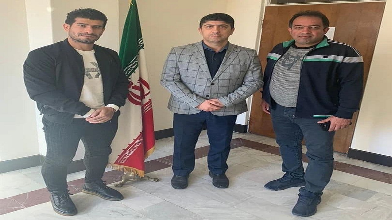 مدافع لیگ برتری در تیم شهدای بابلسر