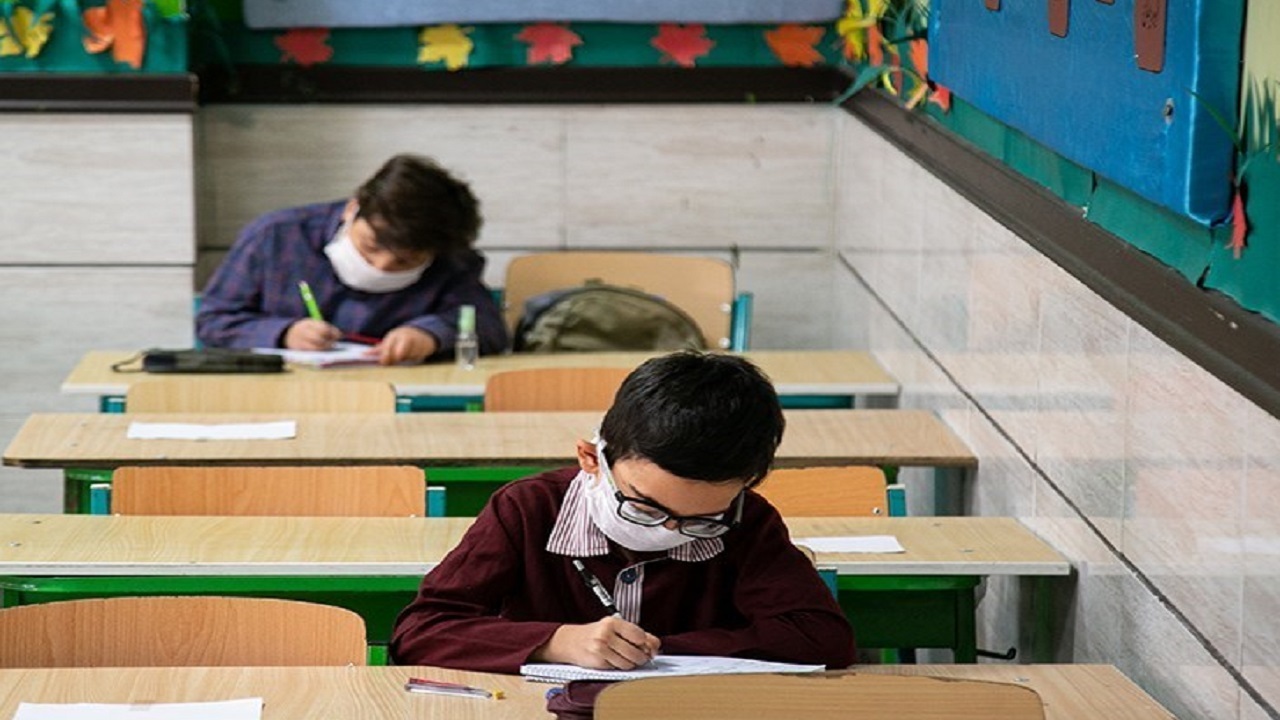 ۹۵۶ هزار نفرساعت آموزش بهداشت به کادر آموزشی خراسان رضوی ارائه شد