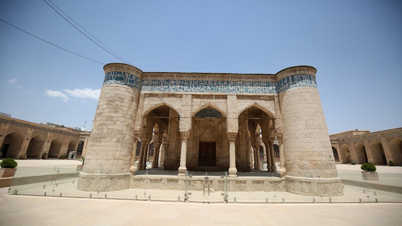خدای خانه کهن در شیراز