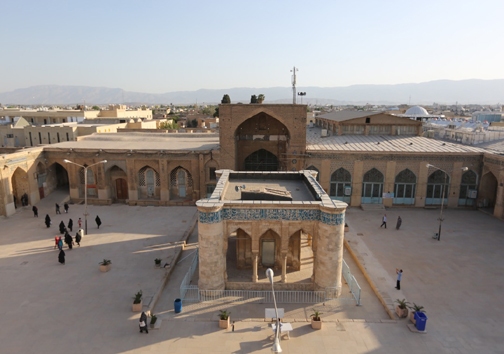 خدای خانه کهن در شیراز