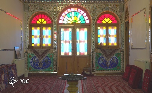 دلارهایی که از دل چوب تراشیده میشوند / شاهکار معماری ایرانی و اسلامی، صنعتی پولساز دلارهایی که از دل چوب تراشیده میشوند / شاهکار معماری ایرانی و اسلامی، صنعتی پولساز