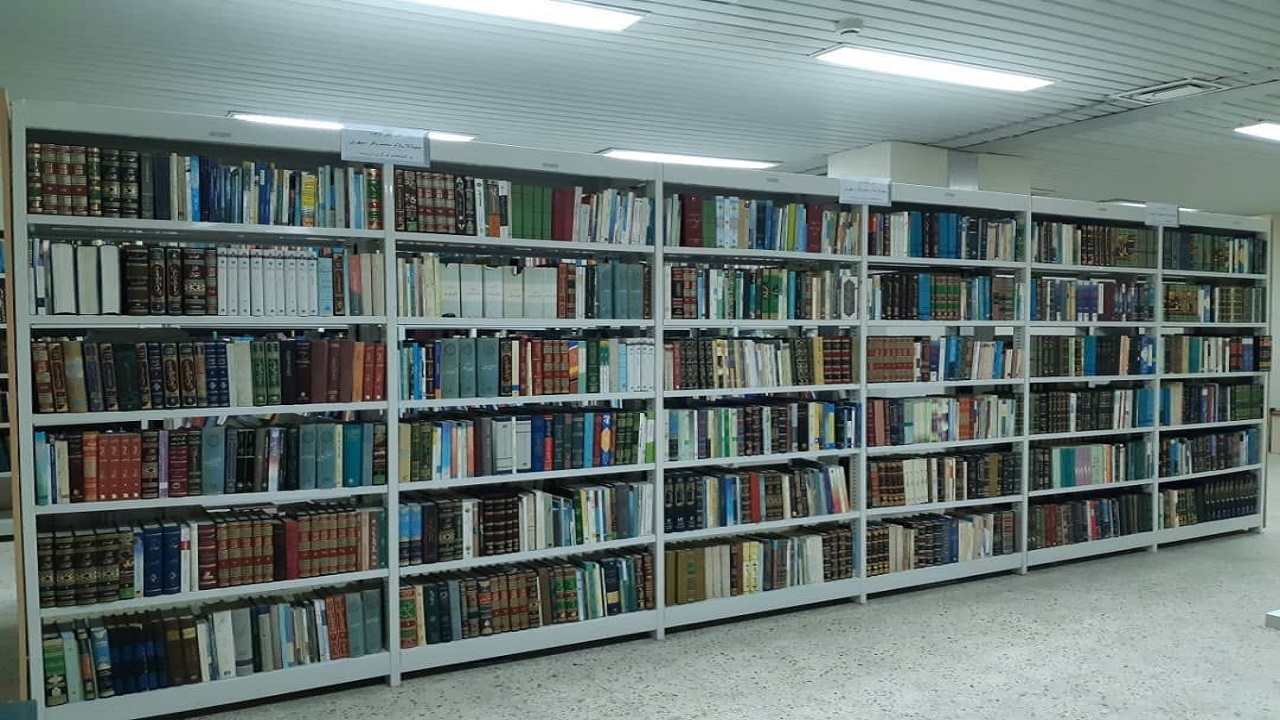وقف کتب کتابخانه شخصی مدیرکل فقید ارشاد استان به کتابخانه مرکزی ارومیه