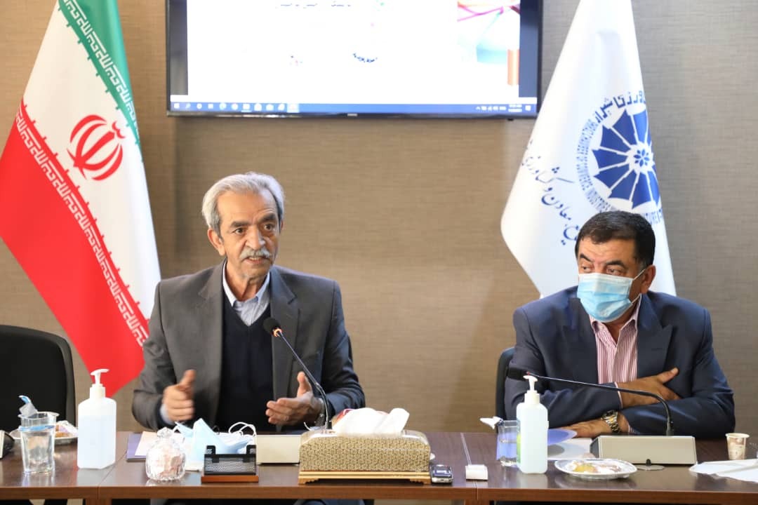 ادبیات بخش خصوصی گفت‌وگو محور است