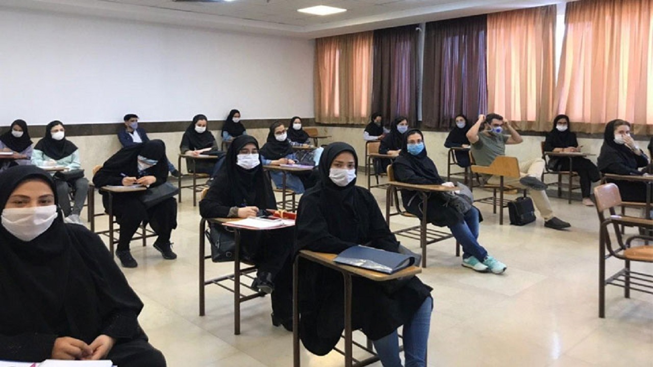برگزاری کلاس‌های حضوری دانشجویان دانشگاه هرمزگان؛ ورودی ۱۴۰۰