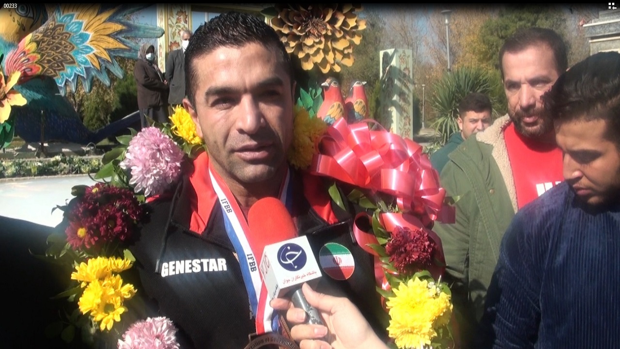 از مدال آور جهانی پرورش اندام در همدان تجلیل شد