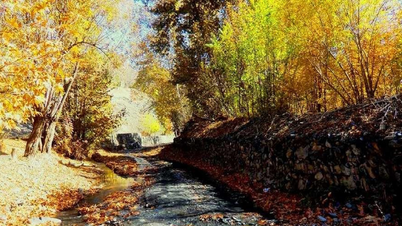 طبیعت زیبای پائیزی روستای سربُرج + تصاویر