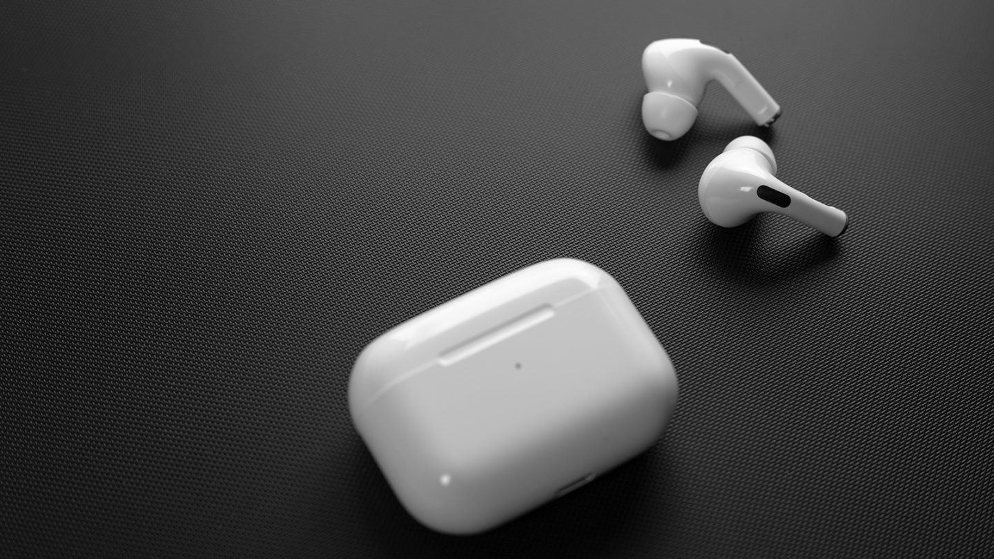 Apple AirPods 