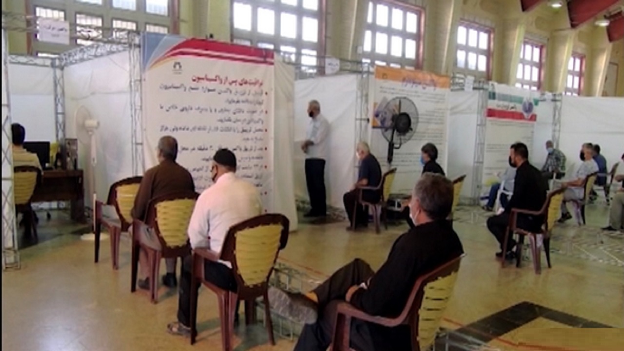 افزایش مراکز شبانه روزی واکسیناسیون در قم