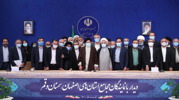 دولت برای رفع نگرانی مردم درباره کم‌آبی برنامه کوتاه مدت و بلندمدت دارد/ قانون جدید حمایت از خانواده را اجرا خواهیم کرد