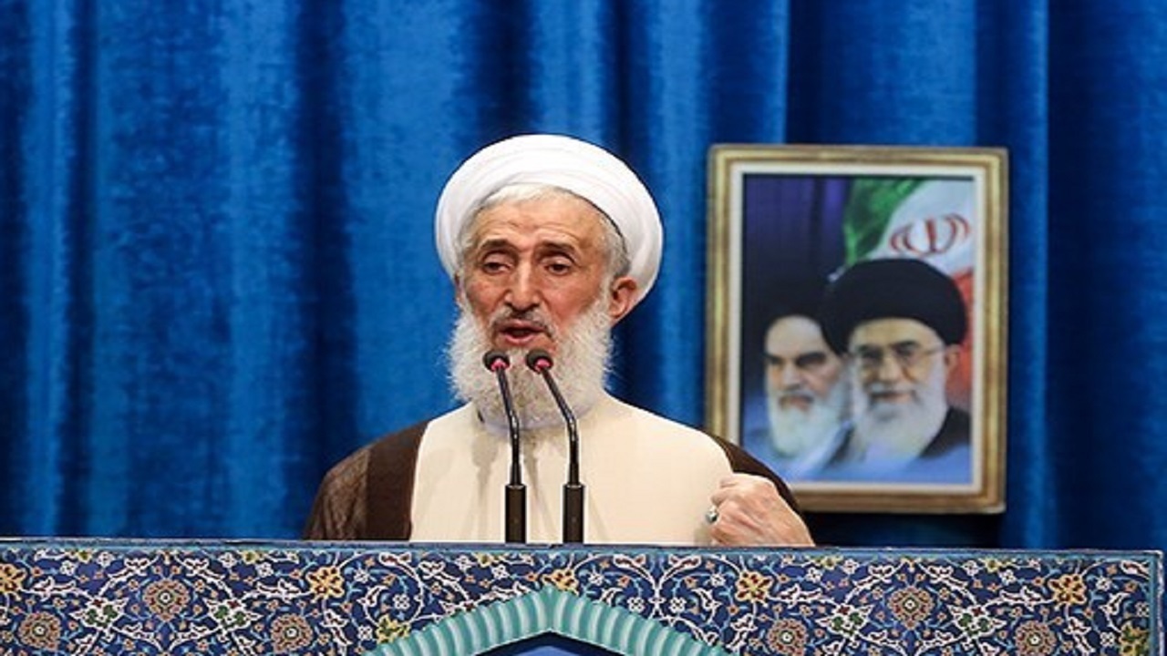 قوای مجریه، مقننه و قضائیه ید واحده هستند/ جوان‌گرایی از امتیازات برجسته دولت سیزدهم است/ مشکل معیشت مردم با افزایش یارانه هم حل نمی‌شود