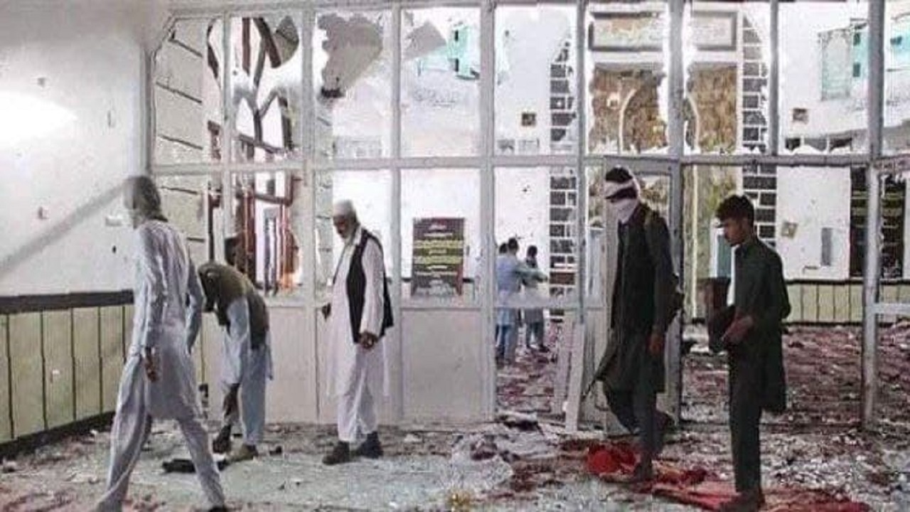 انفجار در مسجدی در ننگرهار حدود ۲۰ شهید و زخمی برجای گذاشت + تصاویر