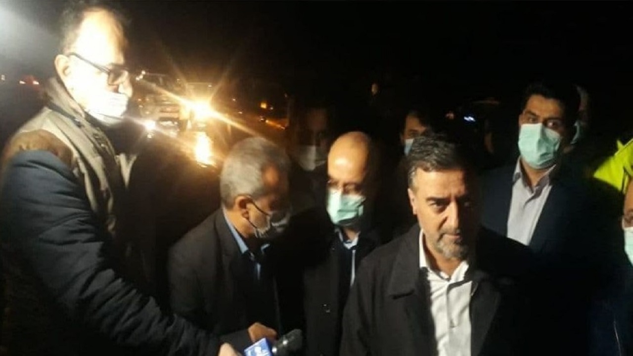 بازدید شبانه استاندار از مناطق سیلزده