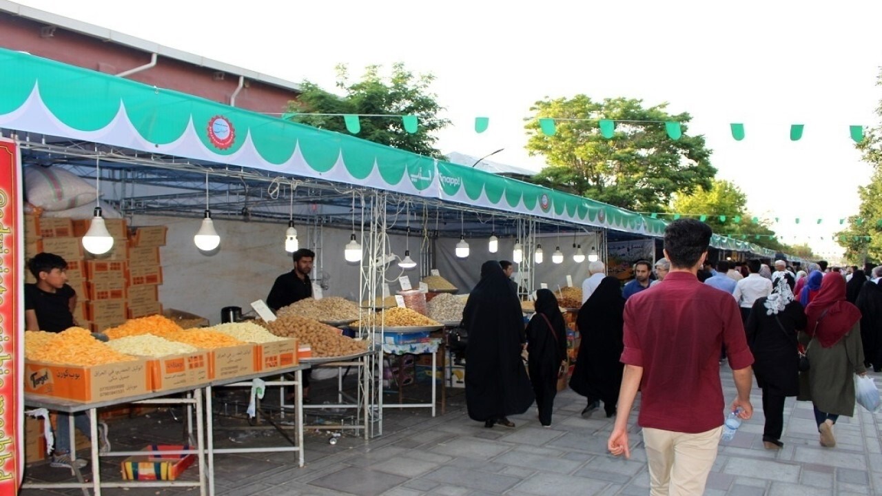 برپایی دو بازارچه میوه و تره بار بجنورد