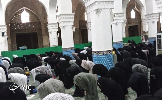 آیین باشکوه نماز جمعه یزد به روایت تصویر