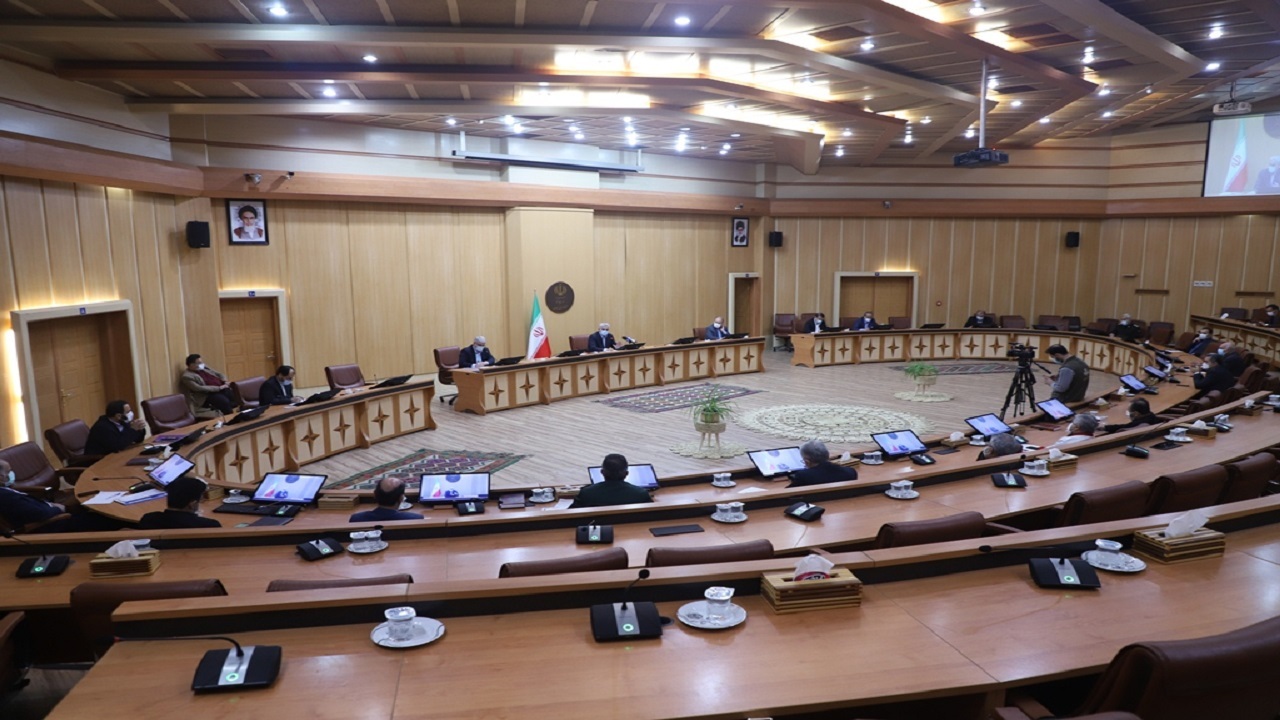 کاهش رعایت دستورالعمل‌های بهداشتی کرونا در ناوگان حمل و نقل عمومی گیلان