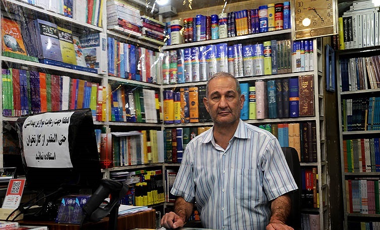 برگزاری هفته کتاب؛ چرخ صنعت نشر را به گردش درمی آورد؟