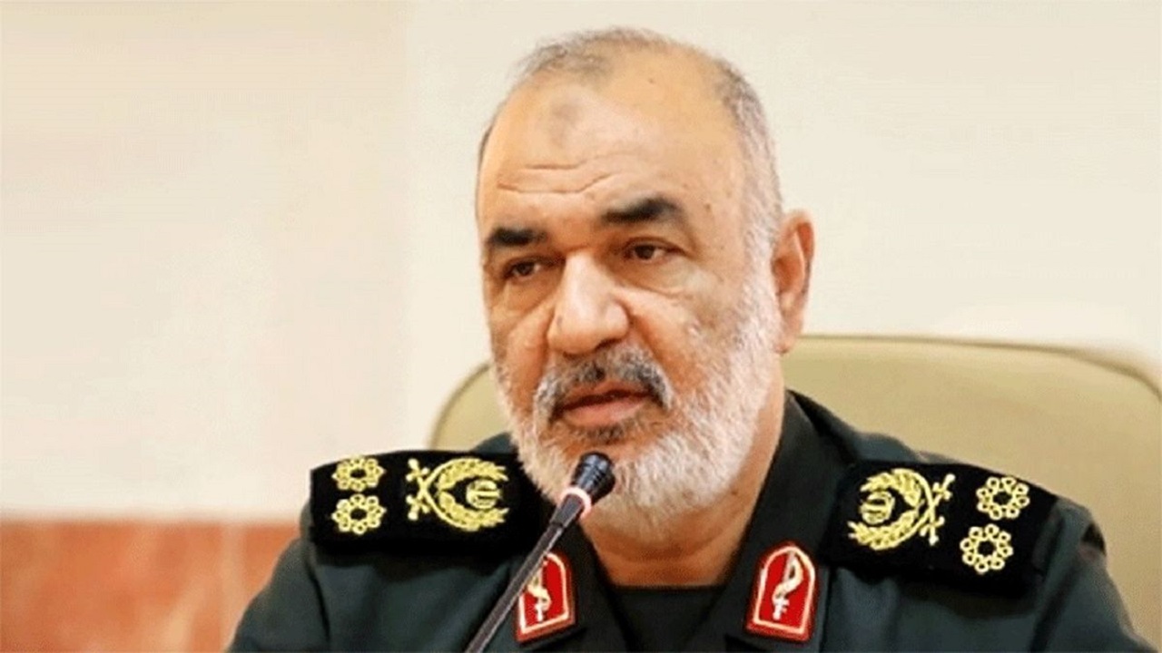 دستور فرمانده کل سپاه برای هرگونه امدادرسانی به زلزله‌زدگان استان هرمزگان