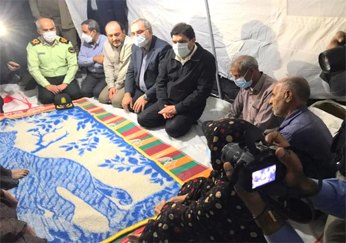 معاون اول رئیس جمهور در چادر زلزله زدگان بندرعباس