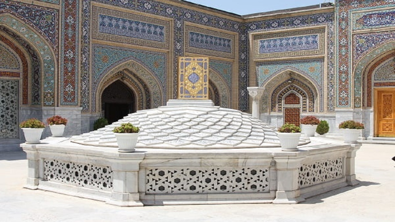کتابخانه آستان قدس رضوی میان ۵ کتابخانه معتبر دنیا قرار می‌گیرد