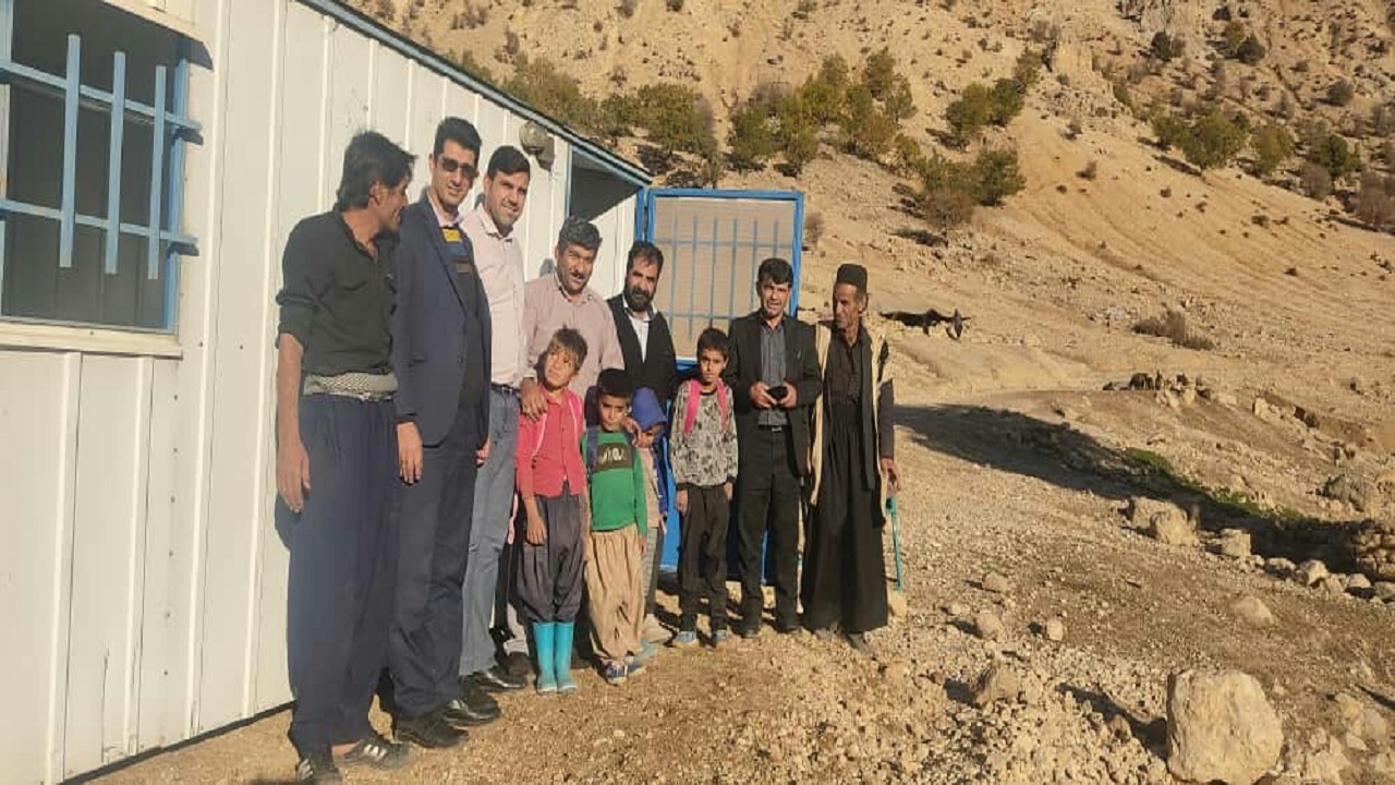 دانش‌آموزان روستای محروم دره‌بالا صاحب مدرسه شدند