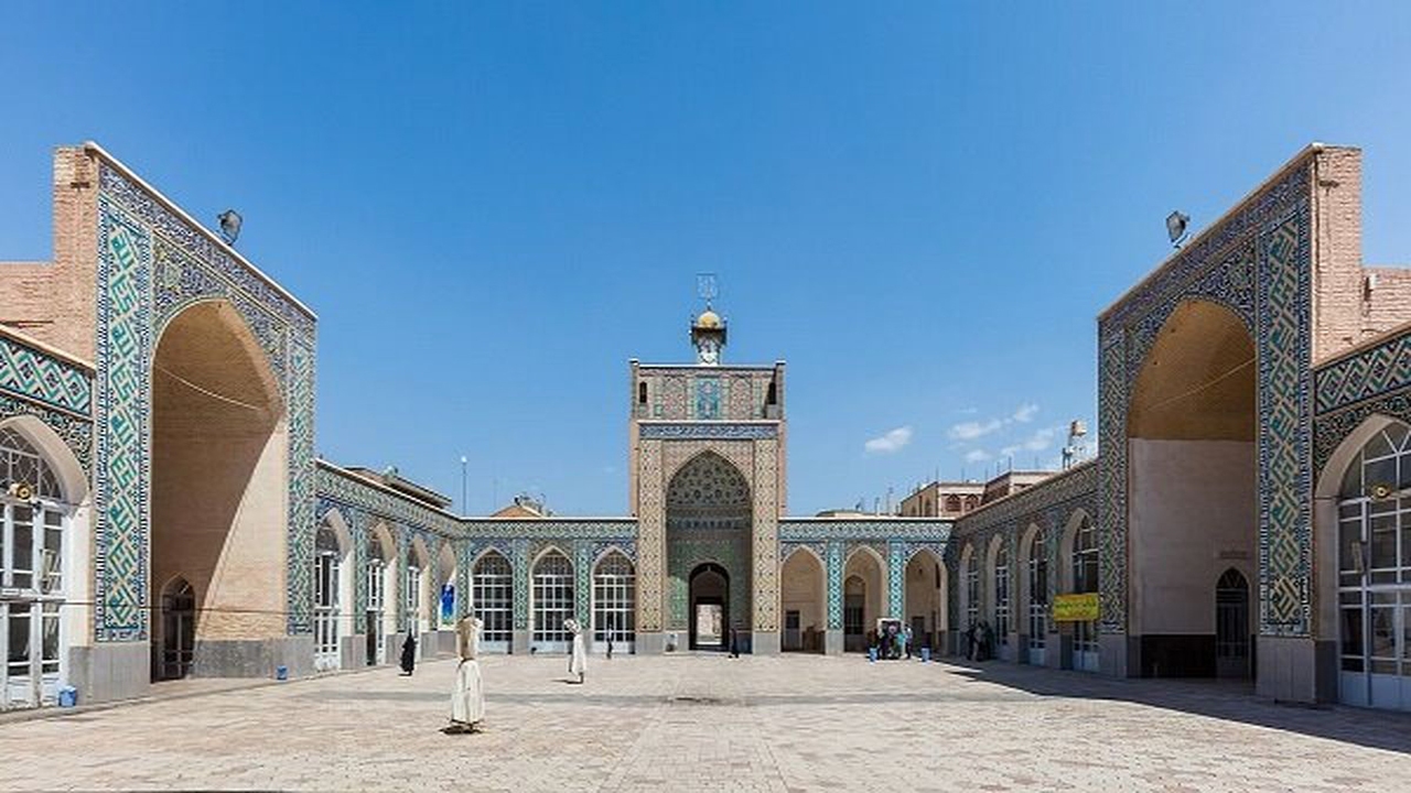 مساجد پایگاه خوبی در کمک رسانی به نیازمندان هستند
