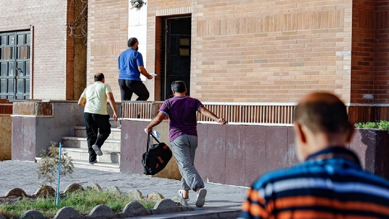 آزادی ۳۶ زندانی از زندان‌های اصفهان با تلاش شوراهای حل اختلاف