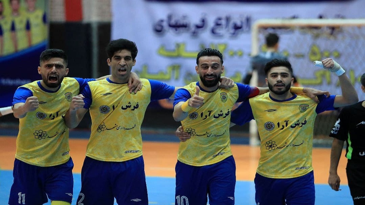 تیم فوتسال فرش آرا با تعدادی مصدوم به مصاف چیپس کامل می‌رود