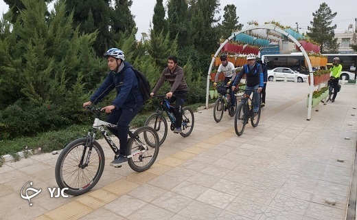 دوچرخه سواران ساوه ای به شهر قم رسیدند +تصاویر