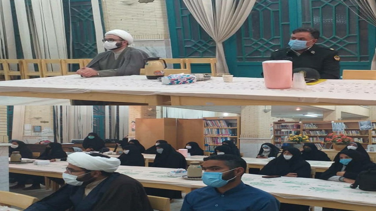 برای درمان آسیب ها و معضلات اجتماعی باید به قرآن تمسک کرد
