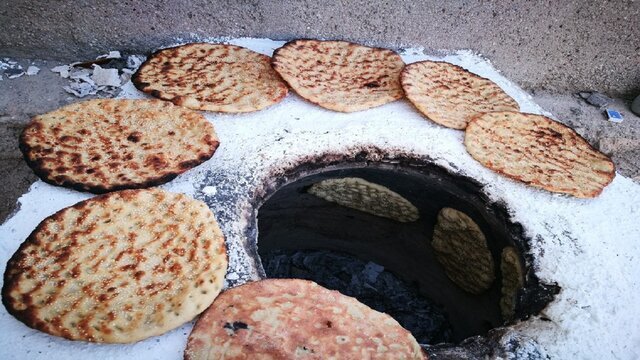 نان سنتی بوشهر بوی قدمت
