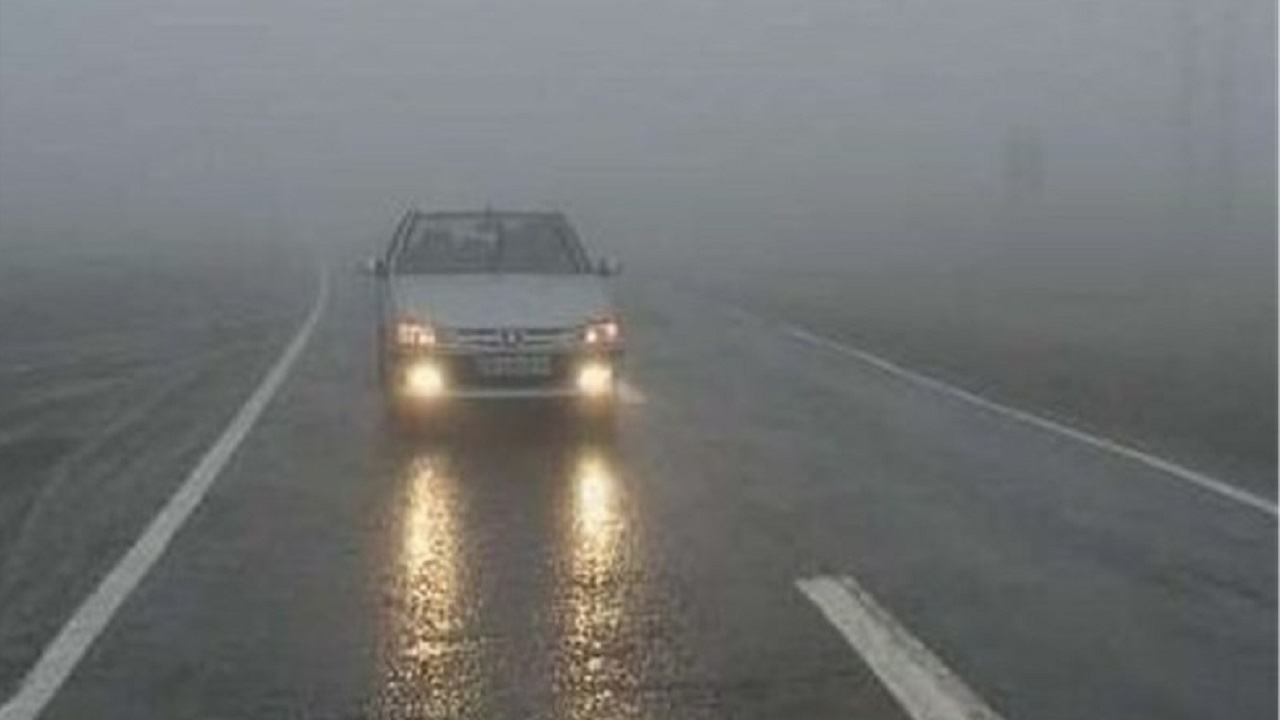 ادامه بارش برف و باران در محورهای مواصلاتی اصفهان