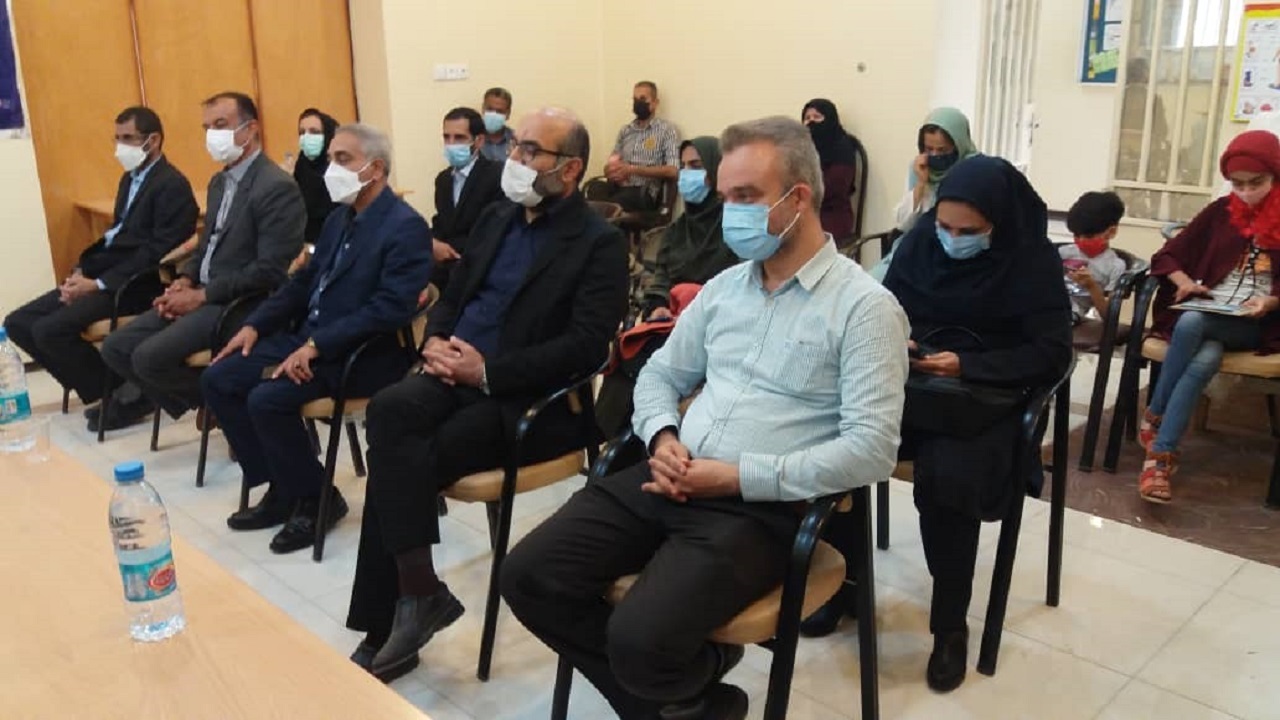 زنگ مطالعه به مناسبت هفته کتاب در آبادان نواخته شد