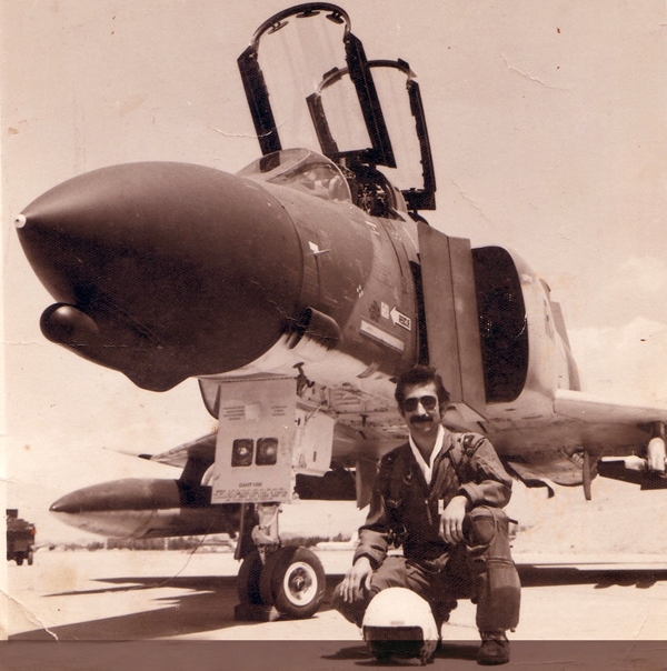 شهیدی از جنس آسمان / بهترین خلبان «F-4» جهان را بشناسید شهیدی از جنس آسمان / بهترین خلبان «F-4» جهان را بشناسید