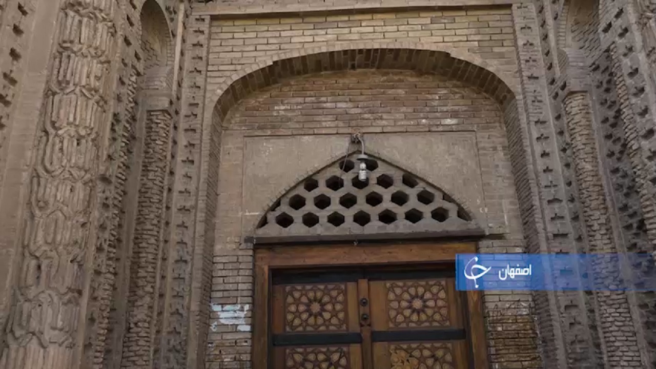 جورجیر، شکوه معماری آجری