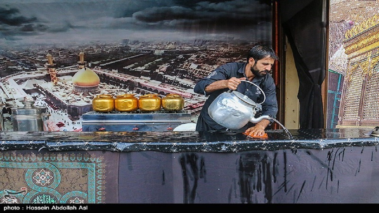 خادمان مواکب اربعین حسینی در استان سمنان تجلیل می‌شوند