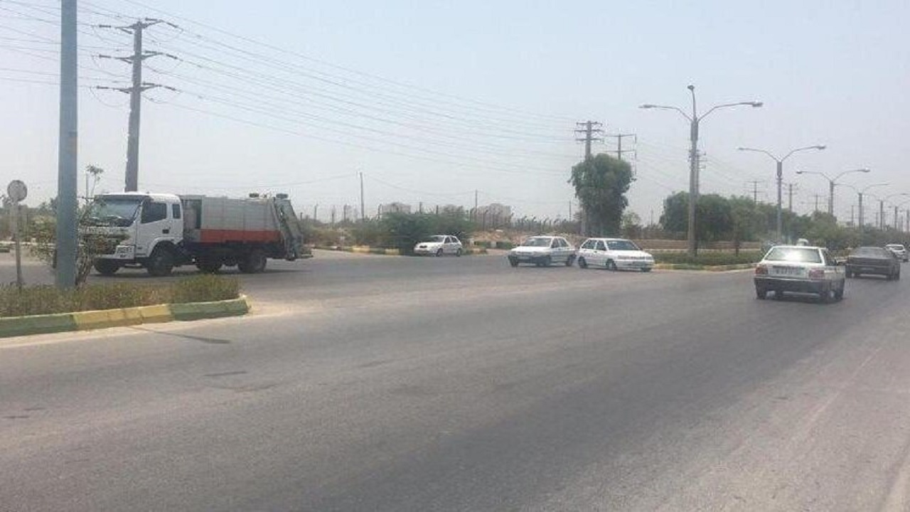 اصلاح بریدگی نامناسب در جاده آزادشهر