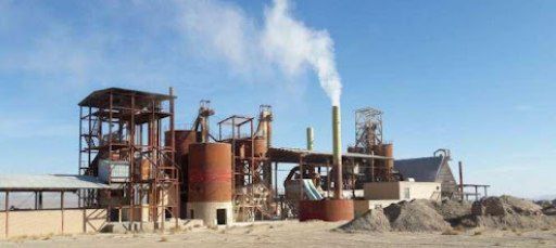 نبود سرمایه گذار سبب توقف کار کارخانه گچ نهبندان شده است