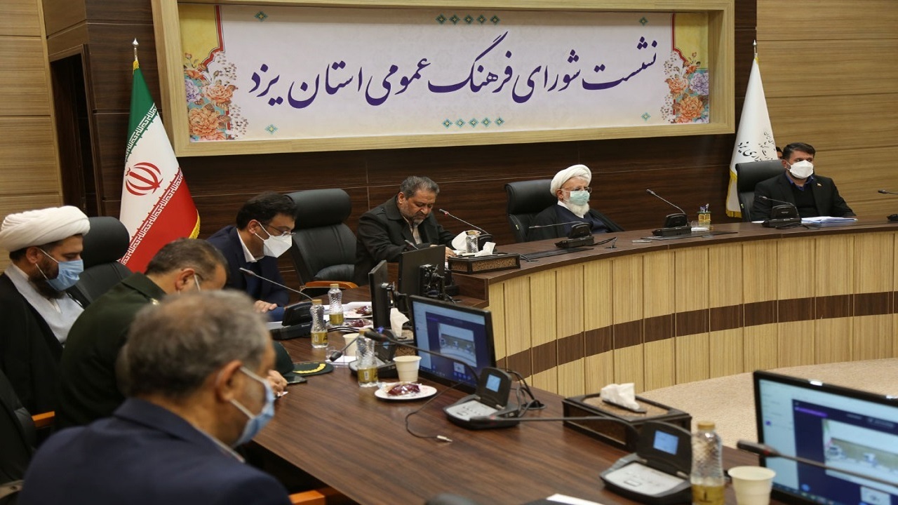 برای ارتقاء فرهنگ عمومی حوزه و دانشگاه پای کار بیایند