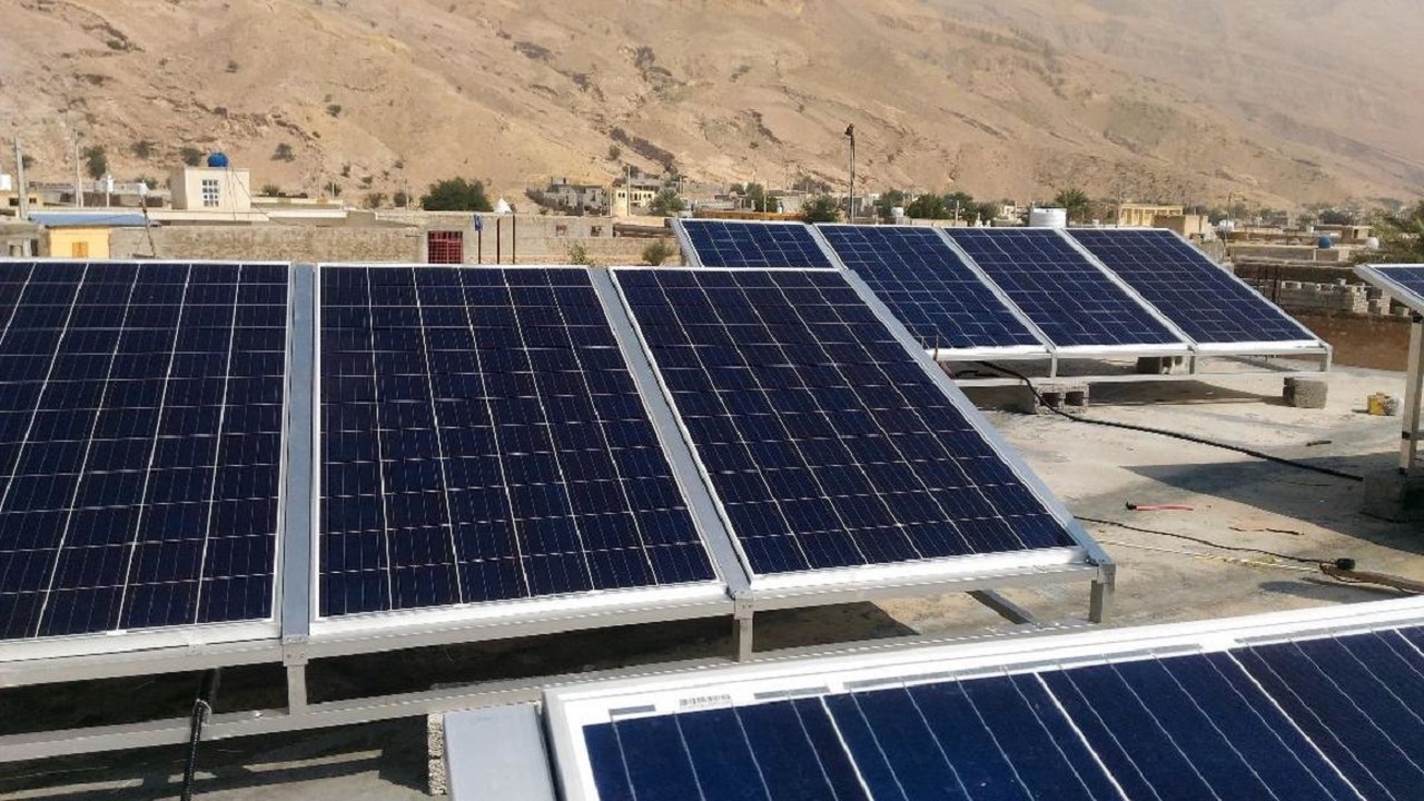 ۱۸۱ نیروگاه خورشیدی کوچک مقیاس در نیشابور افتتاح می شود