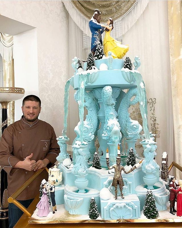کیک&zwnj; ۷ طبقه