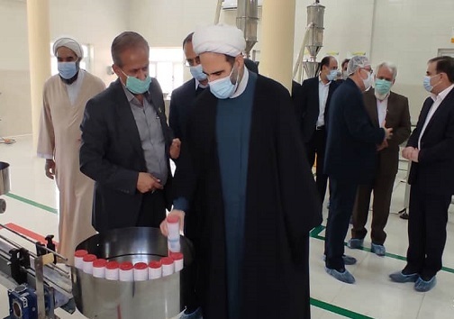 بازدید آیت الله مبلغی از کشت و صنعت فارابی