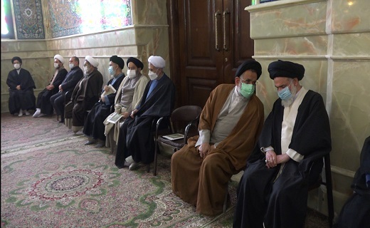 تشییع پیکر آیت الله مجتهد شبستری در قم برگزار شد/ پیکر عالم مجاهد و انقلابی در حرم مطهر آرام گرفت