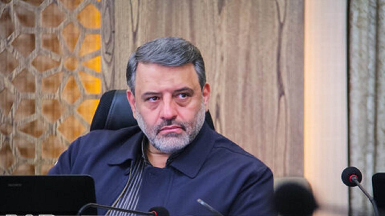 باید حس تعلق اجتماعی و دوست داشتن محل زندگی در مردم ایجاد شود