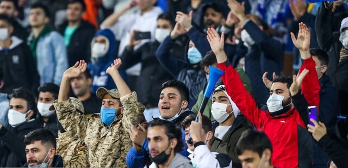 حضور تماشاگران در بازی استقلال - نساجی حضور تماشاگران در بازی استقلال - نساجی