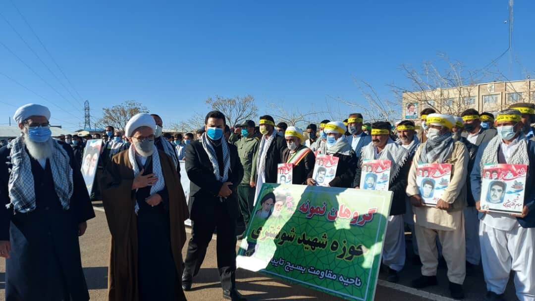 برگزاری صبحگاه مشترک نیرو&zwnj;های مسلح تایباد